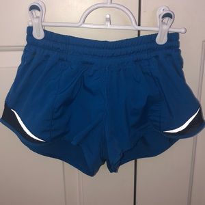 Size 4 lulu shorts
